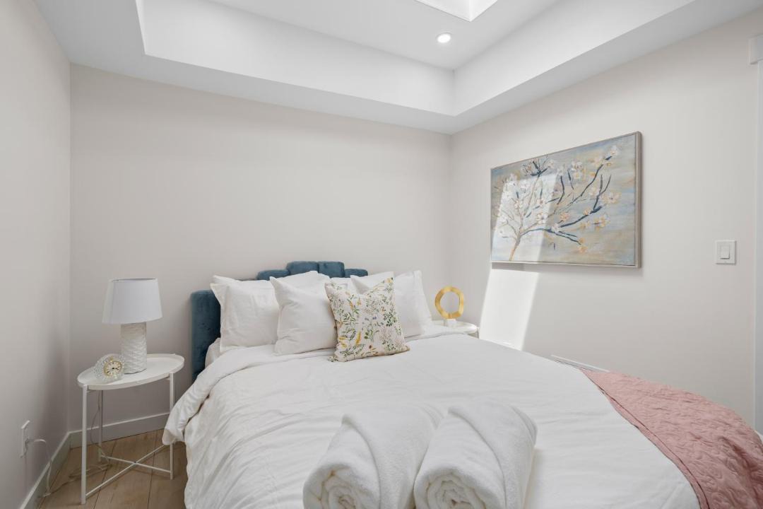 Photo of Bedroom in Belleville