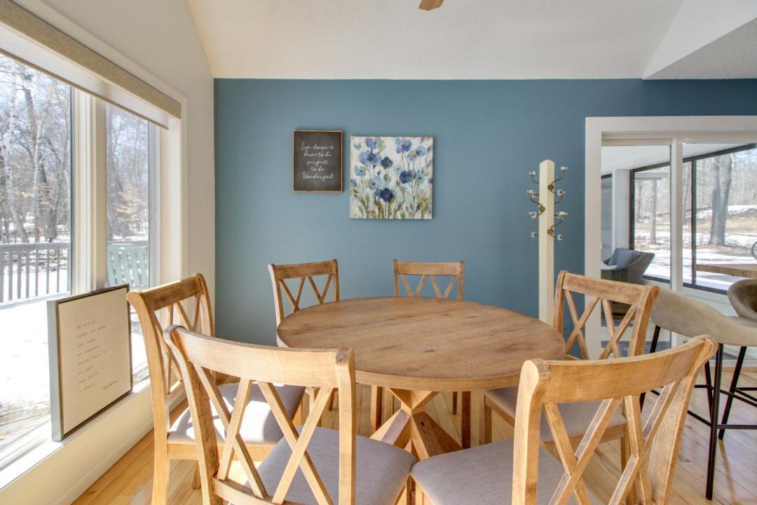Photo of Livingroom in Breezy Point