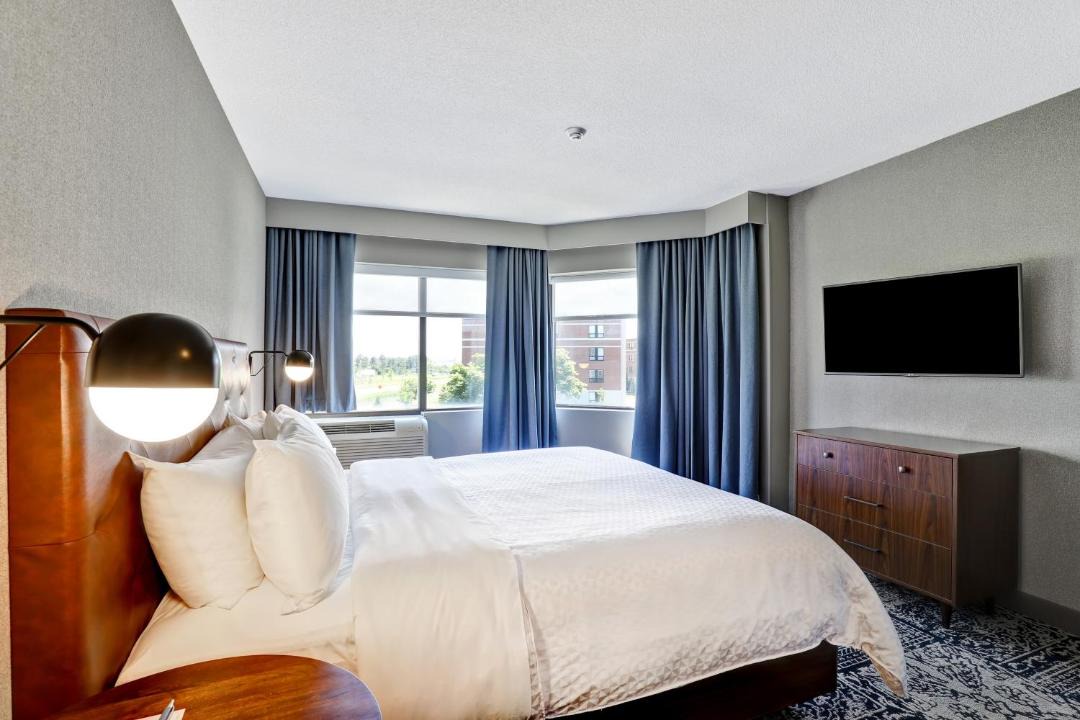 Photo of Bedroom in Thorold