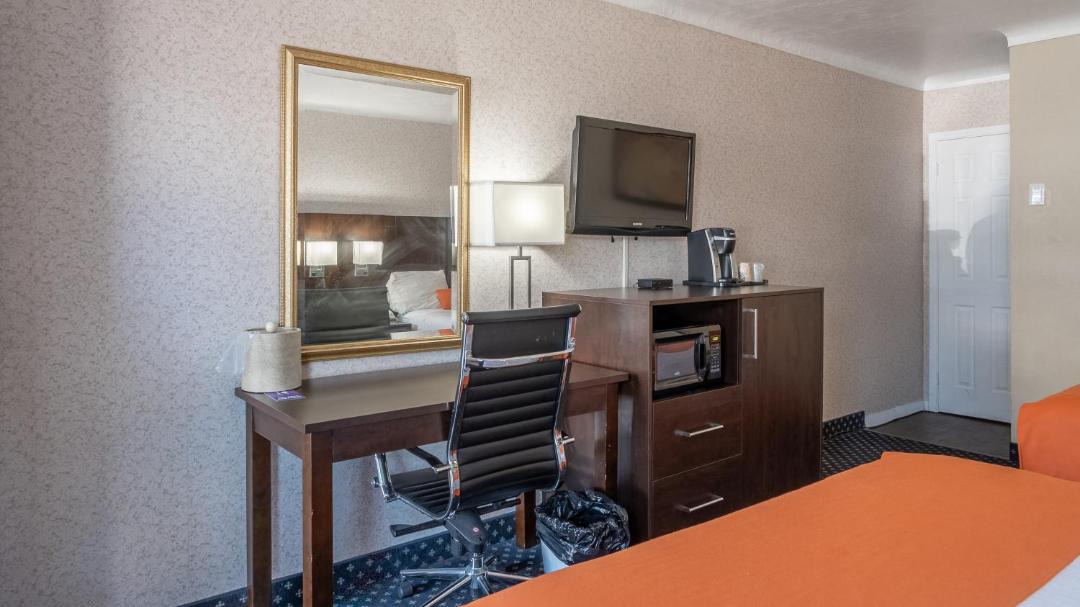 Photo of Bedroom in North Bay