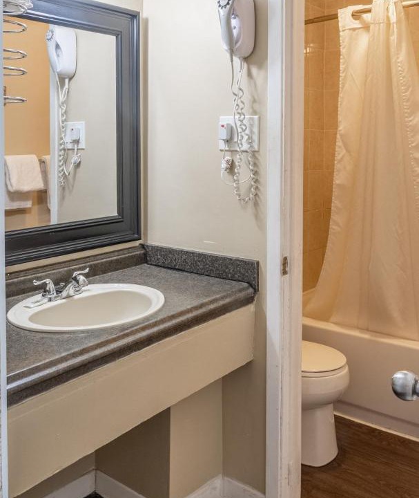 Photo of Bathroom in North Bay