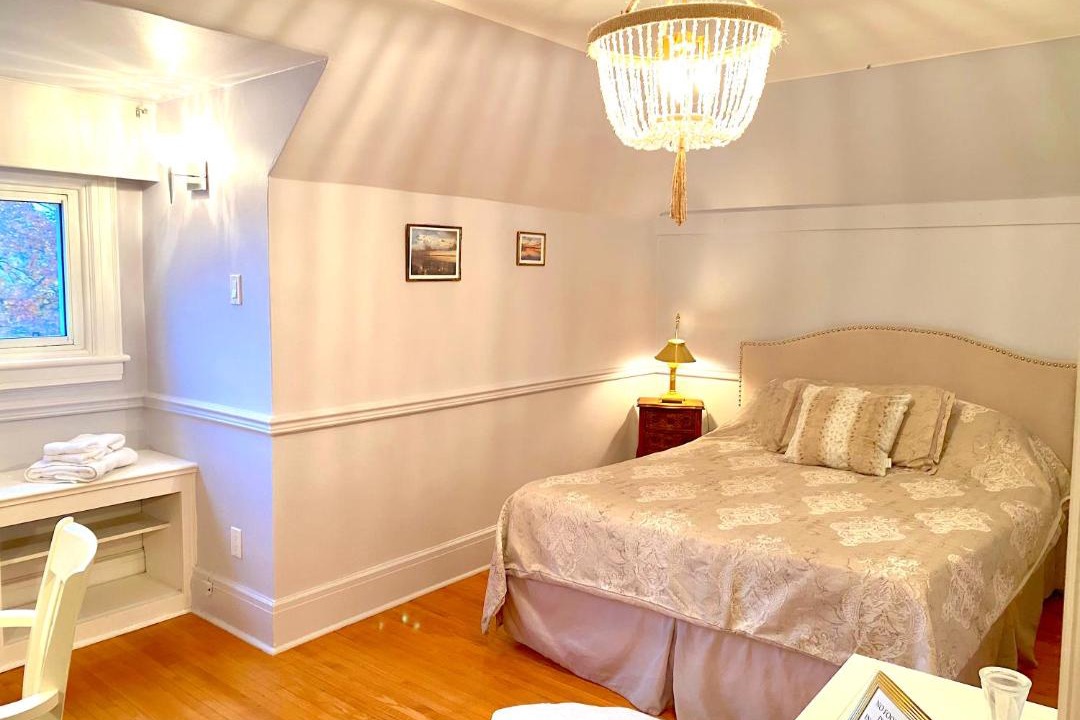 Photo of Bedroom in Midland