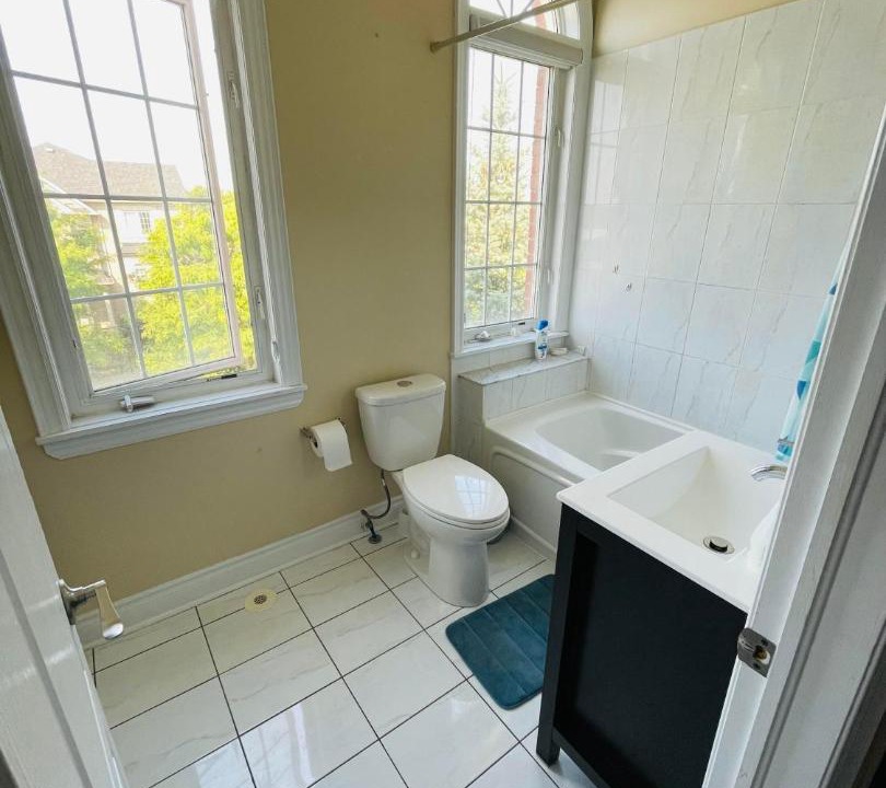 Photo of Bathroom in Meadowvale Village