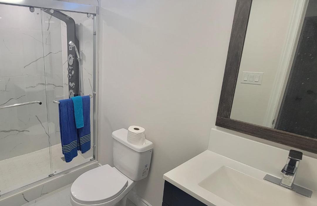 Photo of Bathroom in Stoney Creek