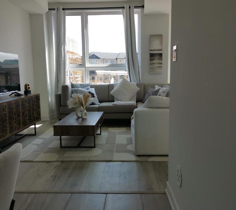 Photo of Livingroom in Barrie