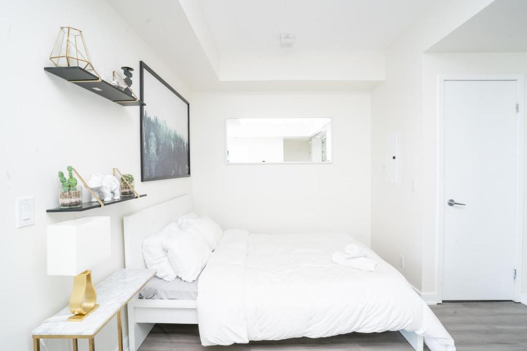 Photo of Bedroom in Toronto Entertainment District