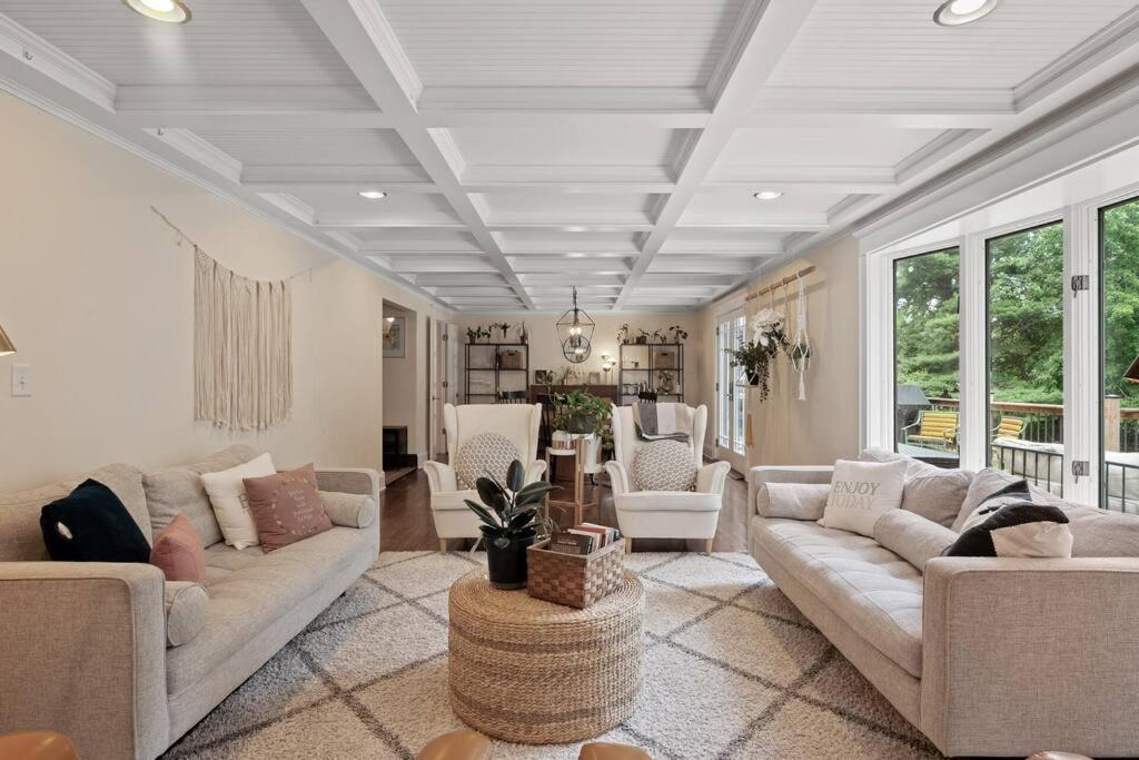 Photo of Livingroom in North Oaks