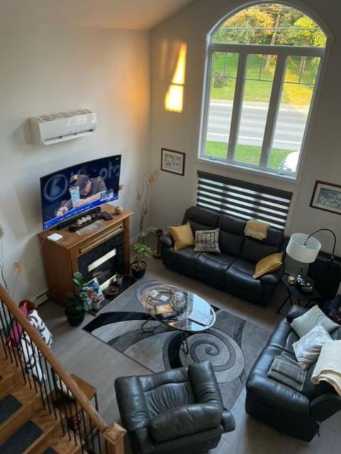 Photo of Livingroom in Greater Napanee
