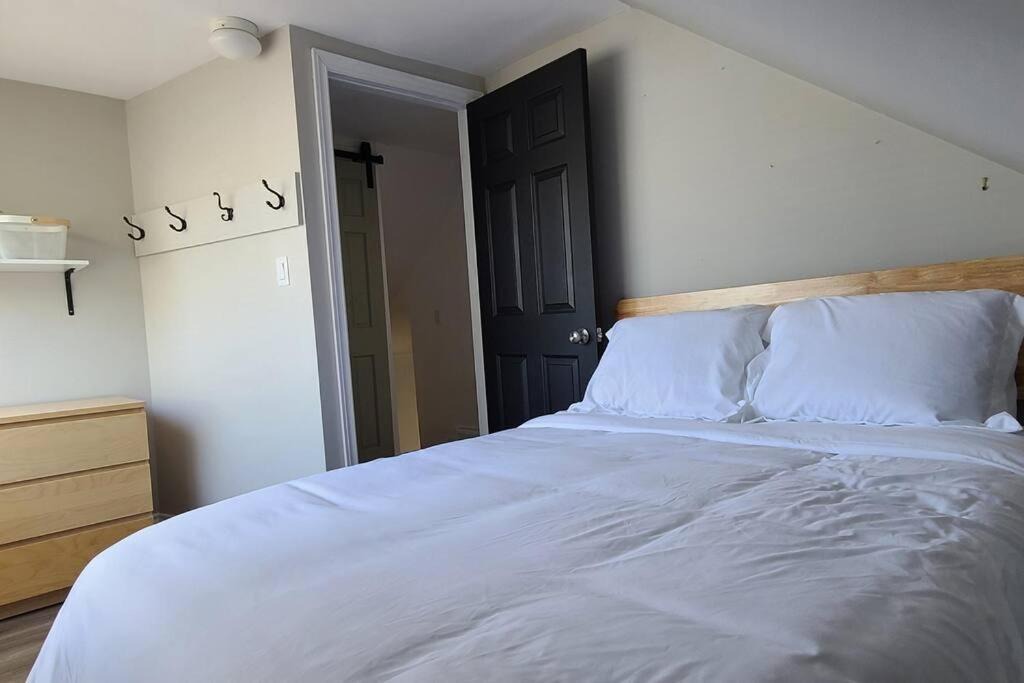 Photo of Bedroom in North Bay