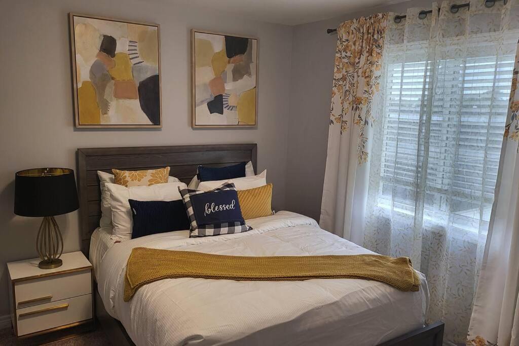 Photo of Bedroom in Welland