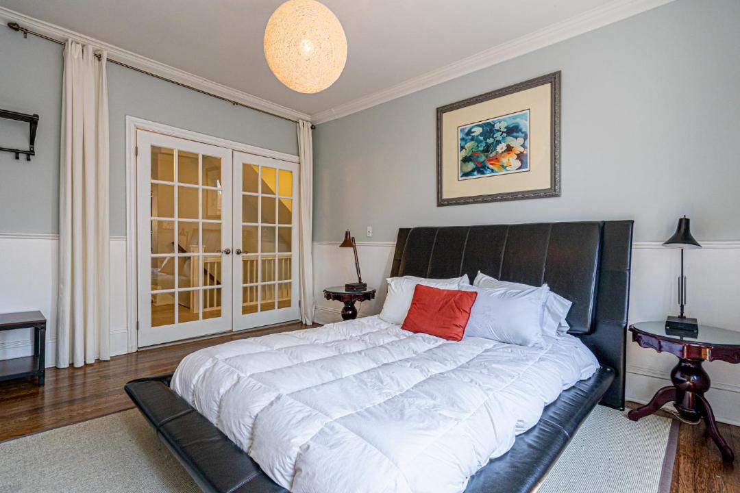 Photo of Bedroom in The Beaches