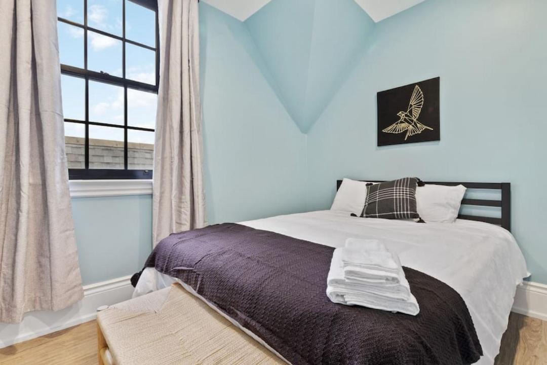 Photo of Bedroom in Collingwood