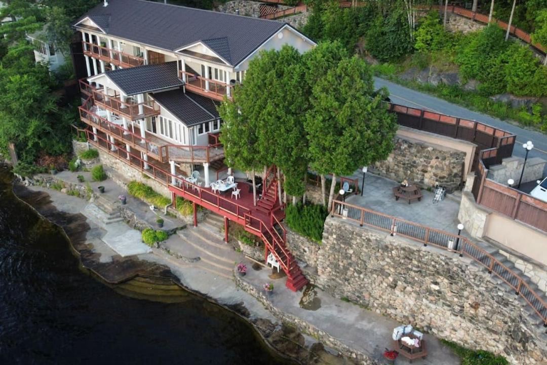 Photo of Buildings in Wollaston
