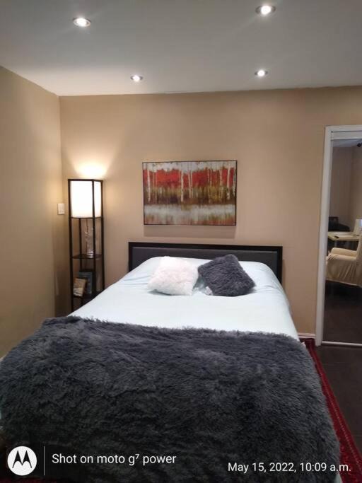 Photo of Bedroom in Rouge