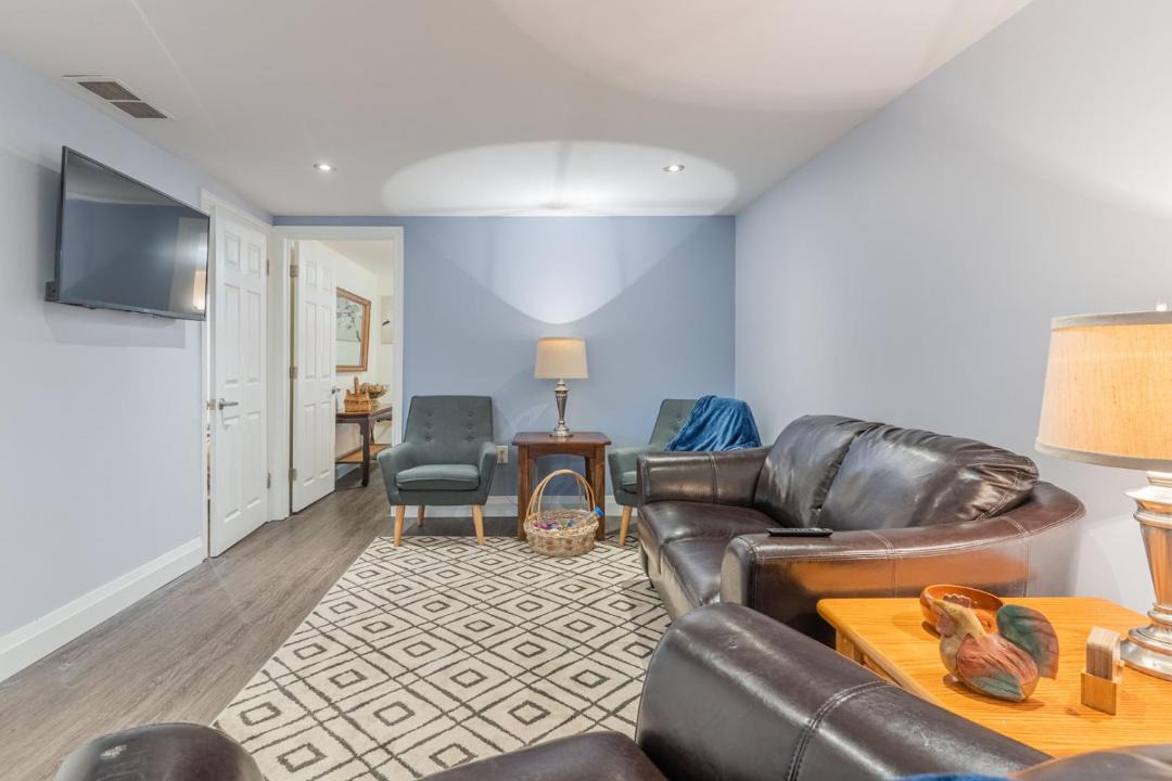 Photo of Livingroom in Brantford