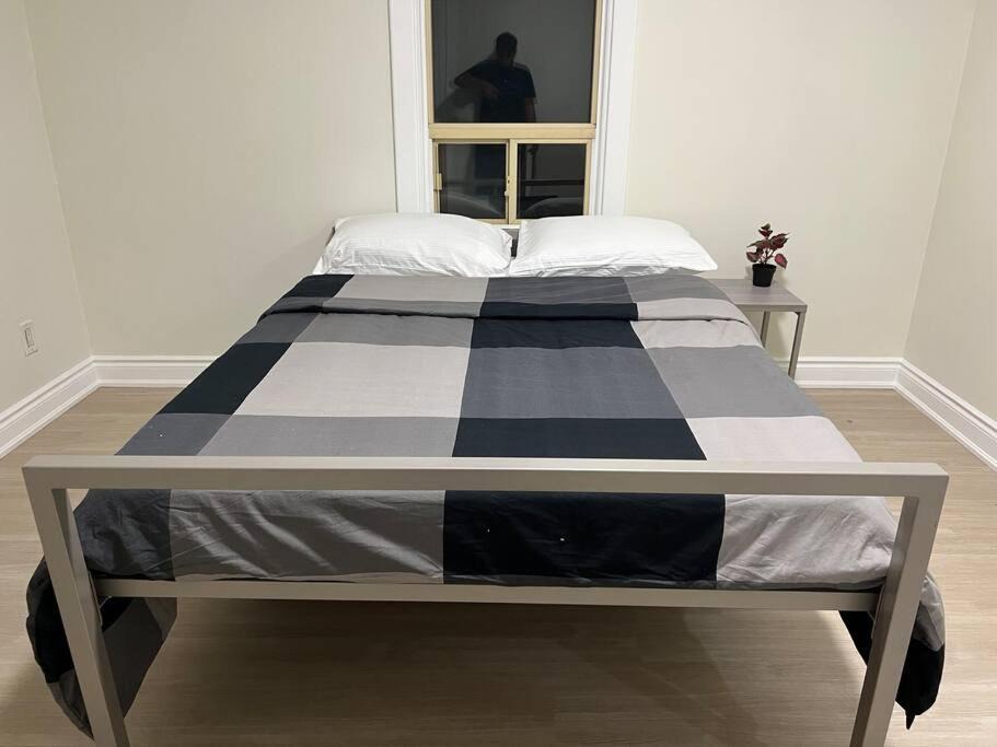 Photo of Bedroom in Hamilton