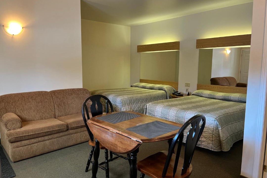 Photo of Livingroom in Calabogie
