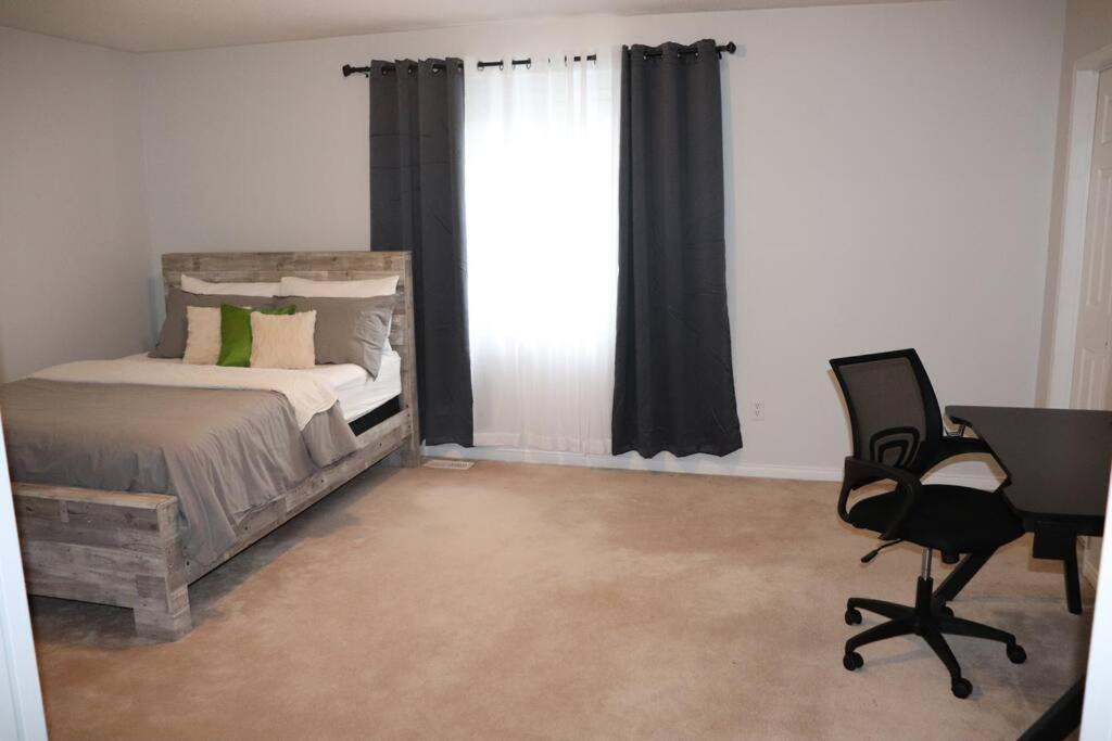 Photo of Bedroom in Ajax