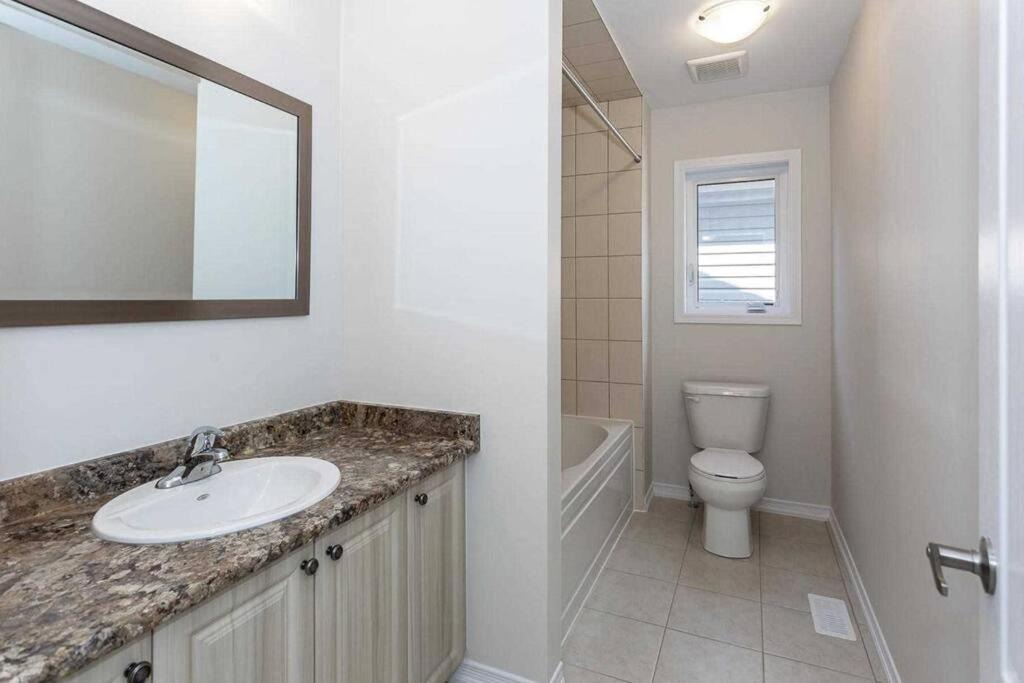 Photo of Bathroom in Thorold