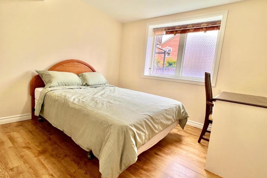 Photo of Bedroom in Richmond Hill