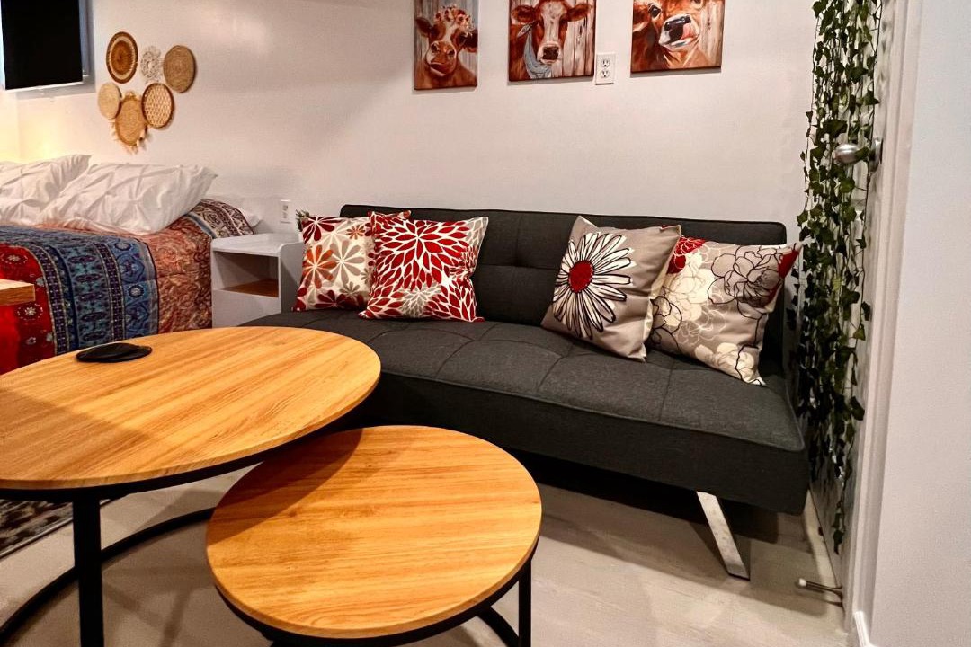 Photo of Livingroom in East Windsor