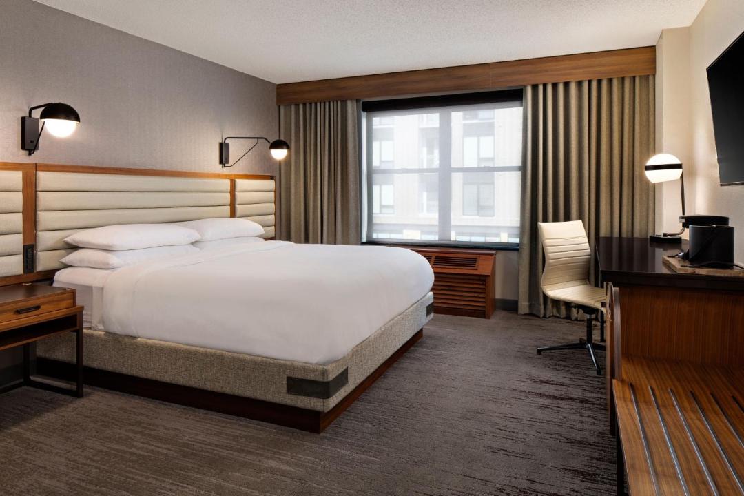 Photo of Bedroom in Gateway District