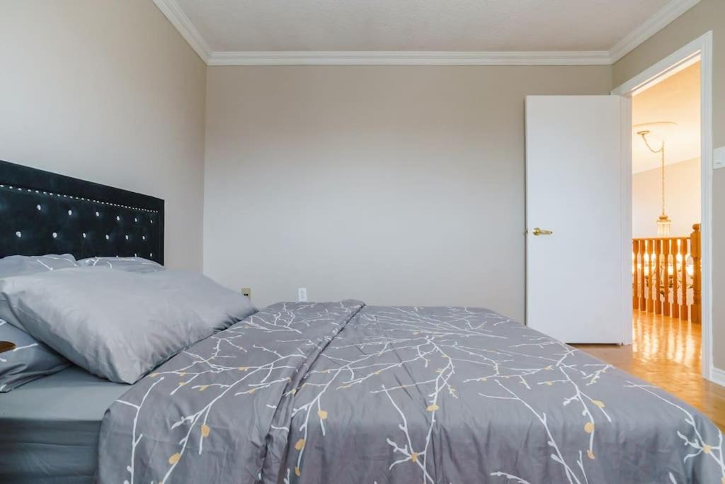 Photo of Bedroom in East Credit