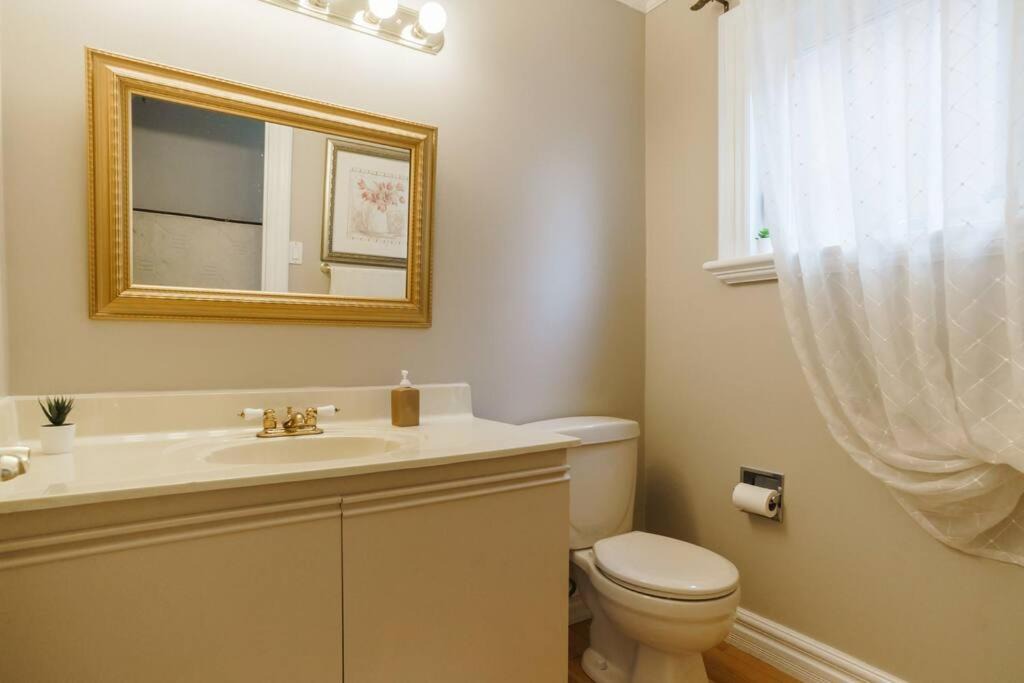 Photo of Bathroom in East Credit
