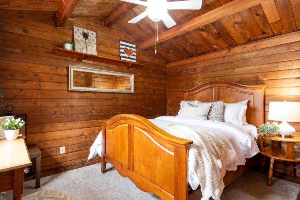 Photo of Bedroom in Huntsville