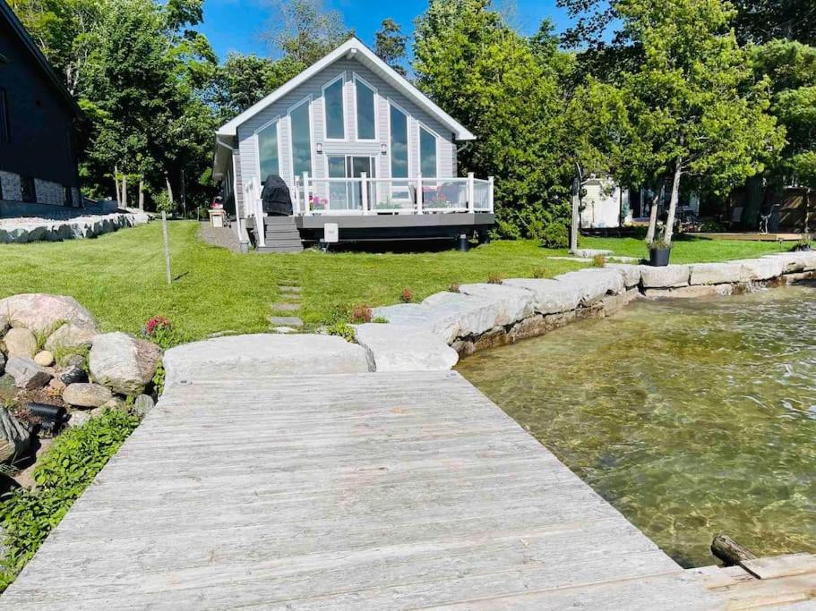 Photo of Buildings in Washago