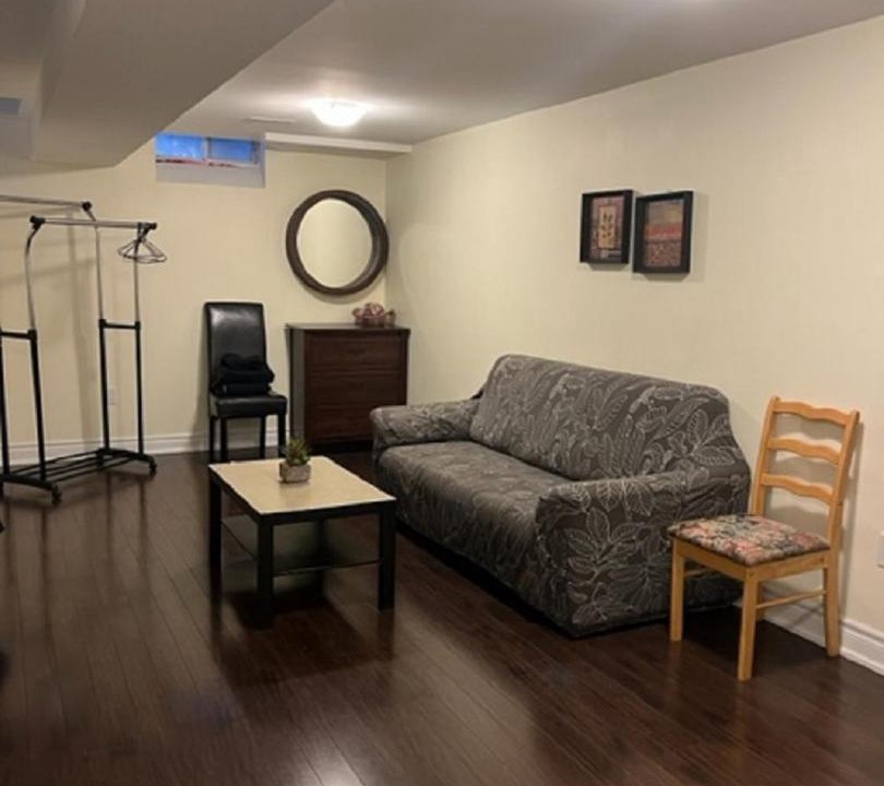Photo of Livingroom in Meadowvale Village