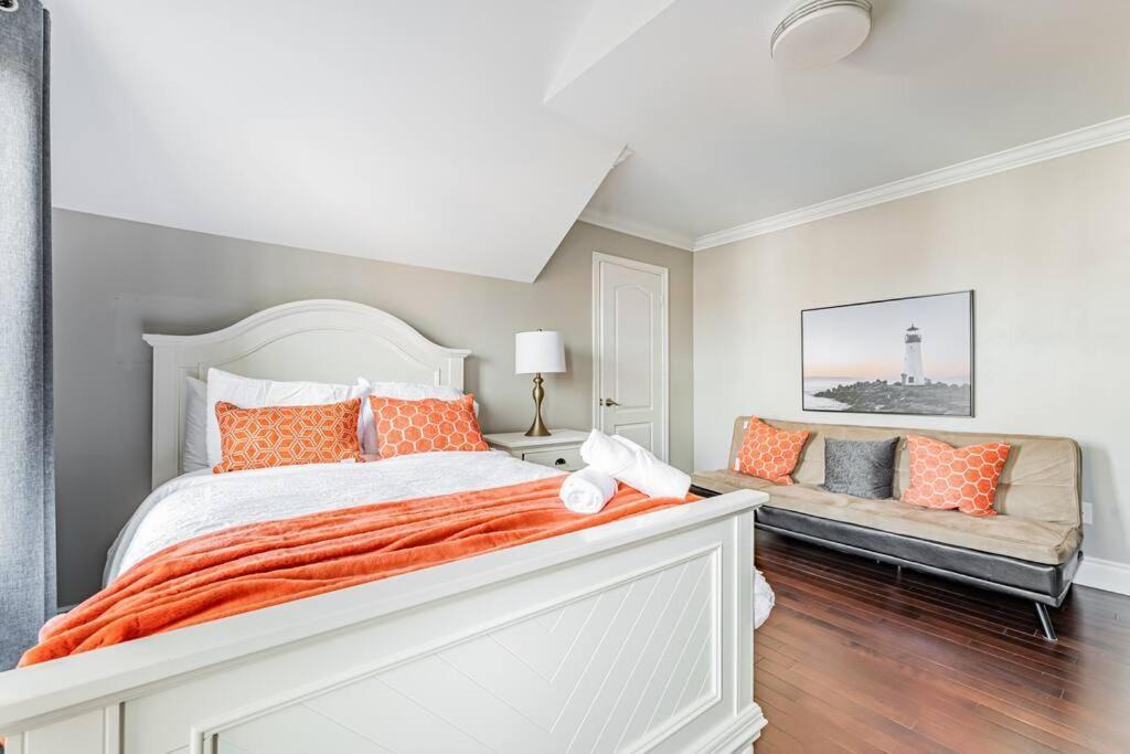 Photo of Bedroom in Hurontario