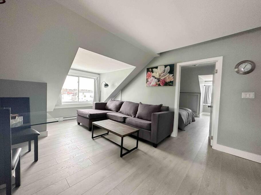 Photo of Livingroom in Chapleau