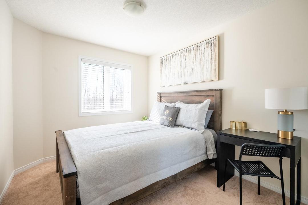 Photo of Bedroom in Thorold