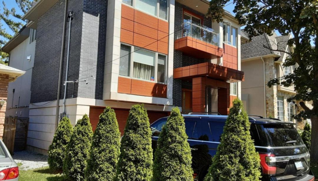 Photo of Buildings in Willowdale