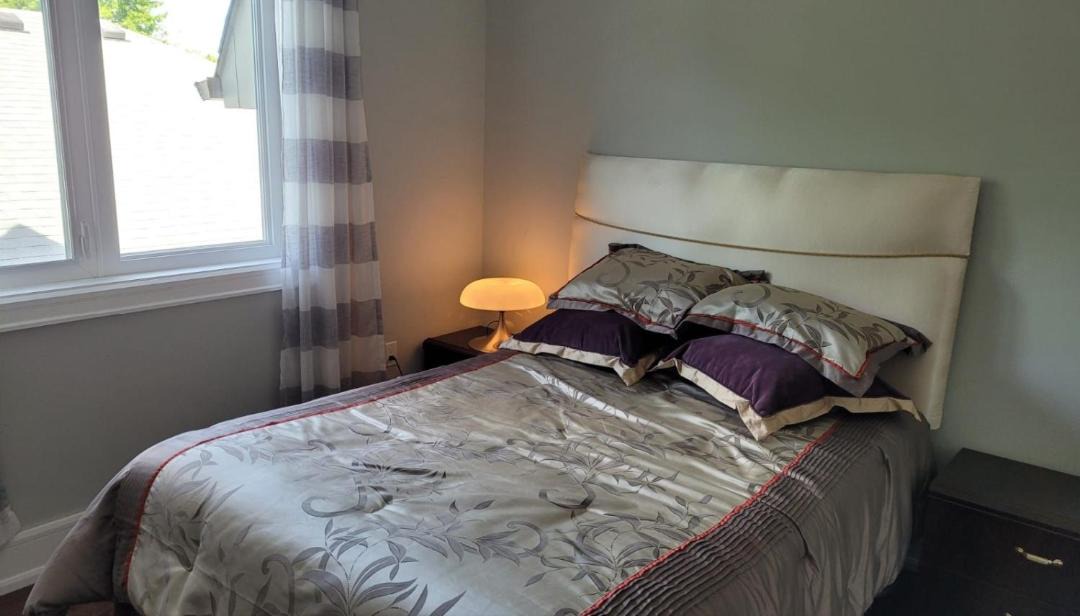 Photo of Bedroom in Willowdale