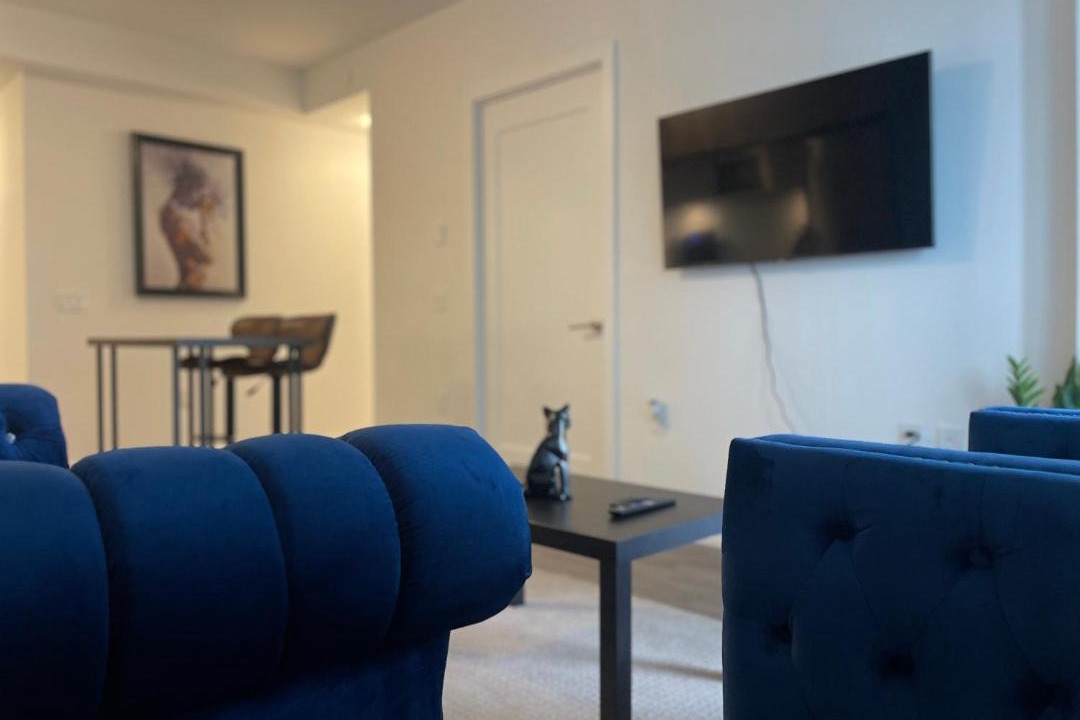 Photo of Livingroom in St. James Town