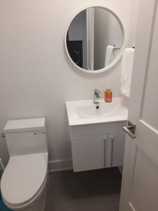 Photo of Bathroom in Niagara Falls