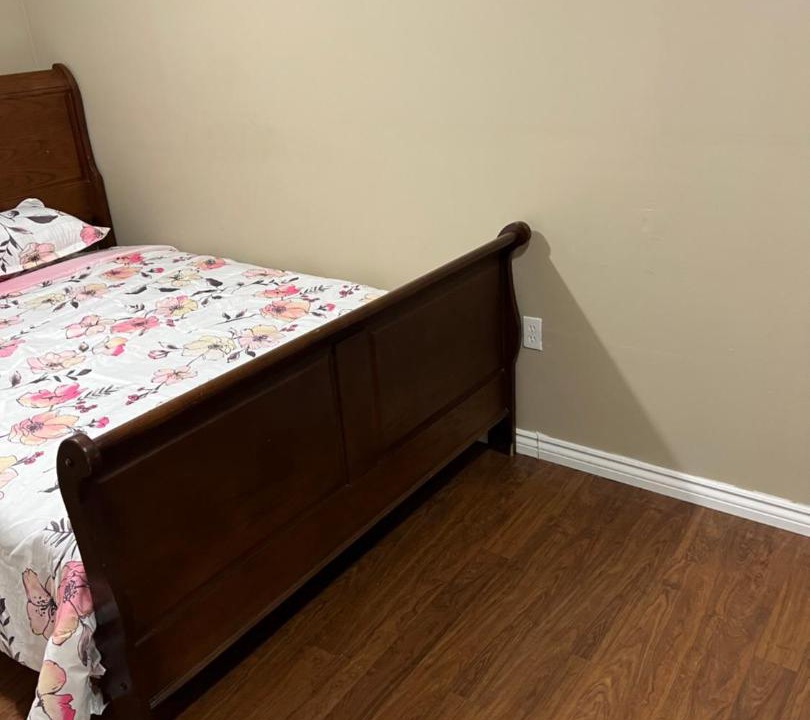 Photo of Bedroom in Bowmanville
