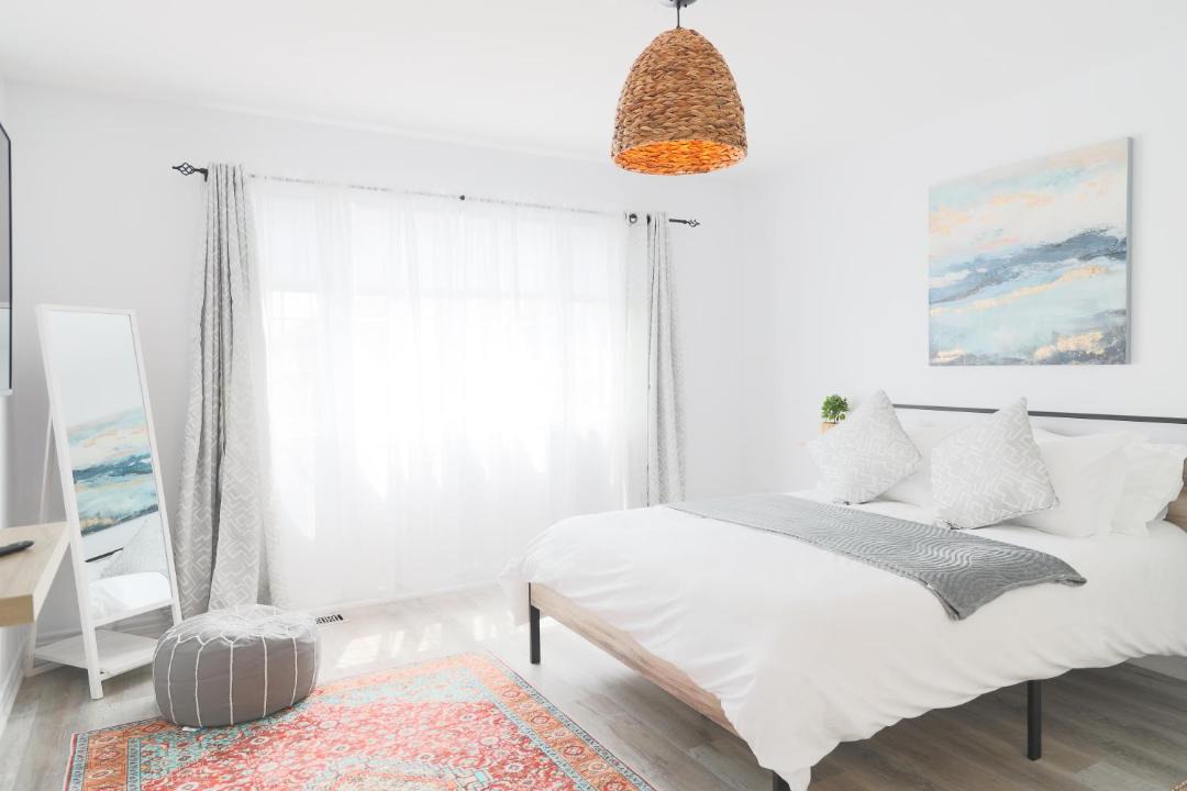 Photo of Bedroom in Thorold