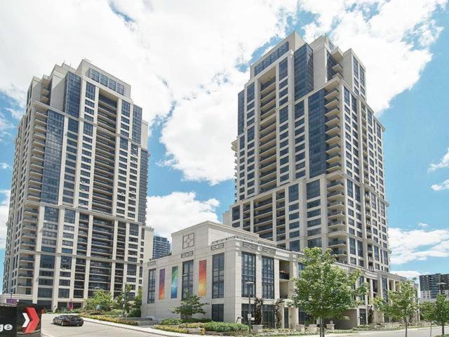 Photo of Buildings in Etobicoke