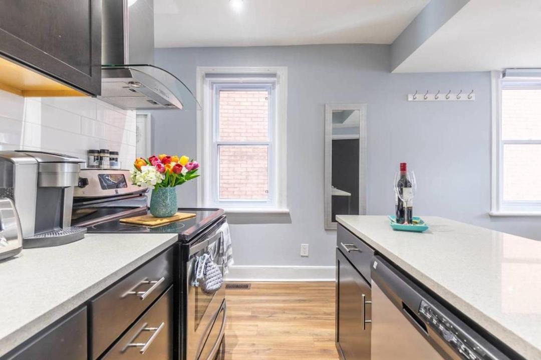 Photo of Kitchen in Centretown West