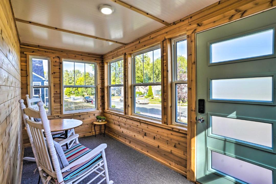 Photo of Livingroom in Southwest Minneapolis