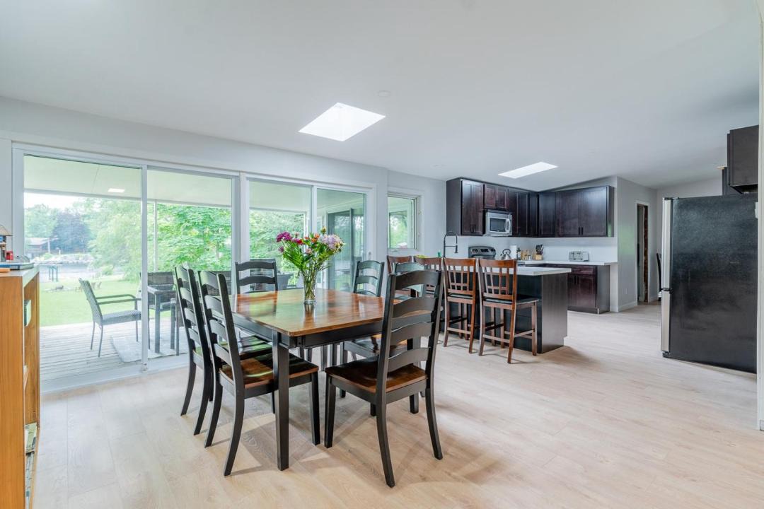 Photo of Livingroom in Bobcaygeon
