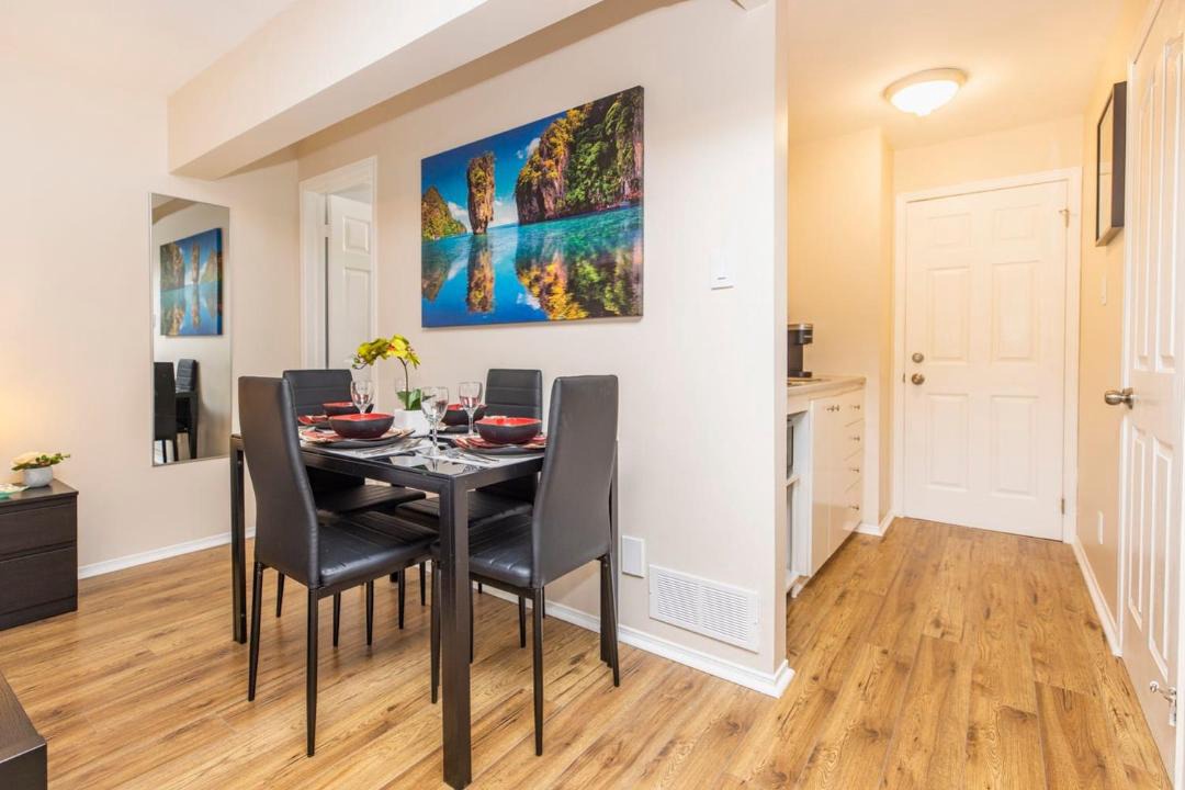Photo of Livingroom in Centrepointe