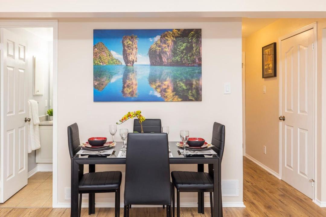 Photo of Livingroom in Centrepointe