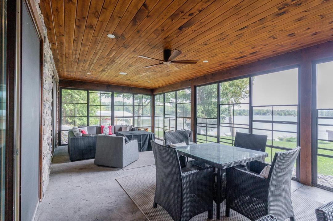 Photo of Livingroom in Bobcaygeon