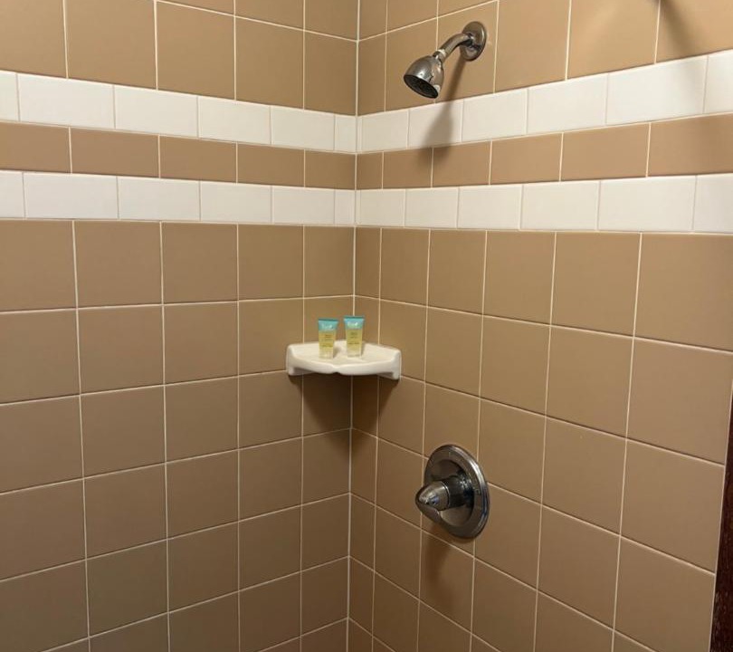 Photo of Bathroom in Barnesville
