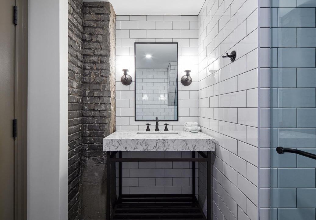 Photo of Bathroom in Byward Market - Parliament Hill