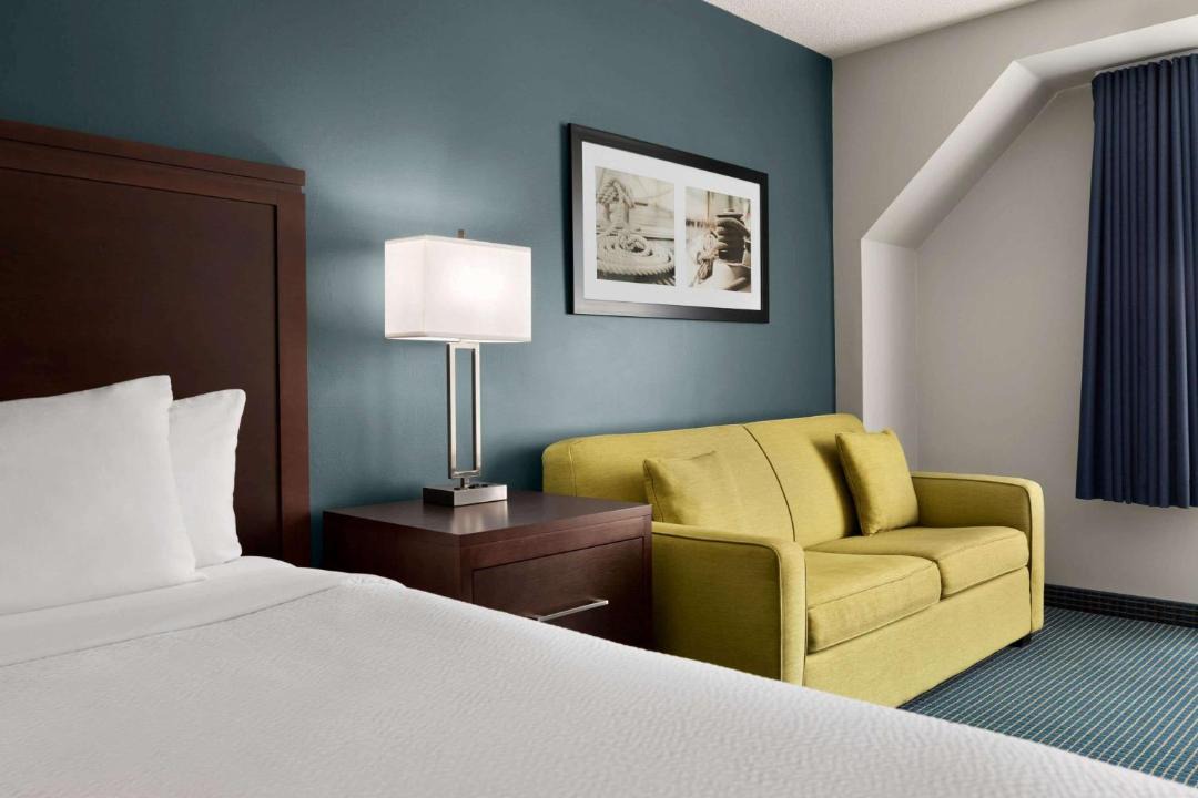 Photo of Bedroom in Sarnia